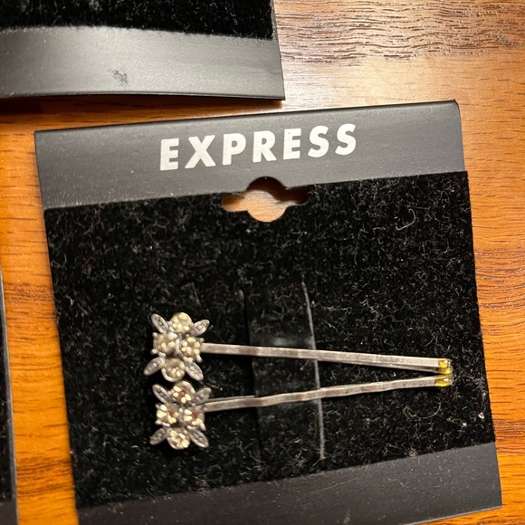 Vintage Express Y2K Brass & Rhinestone Hair Clips Bobby Pins - Picture 3 of 5